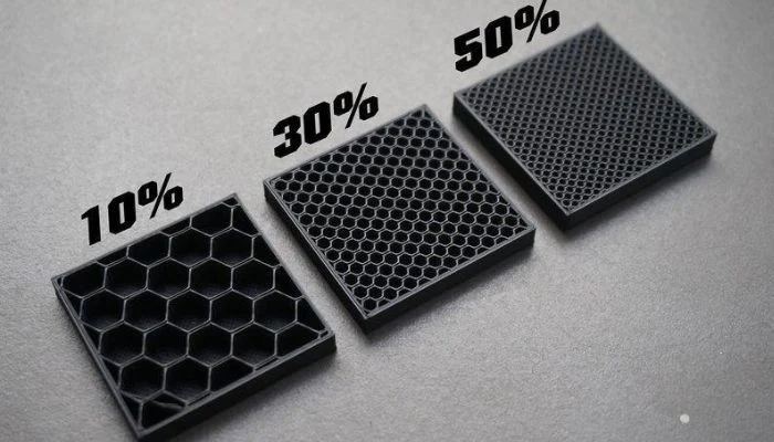 Tres cubos abiertos con relleno hexagonal al 10, 30 y 50 por ciento